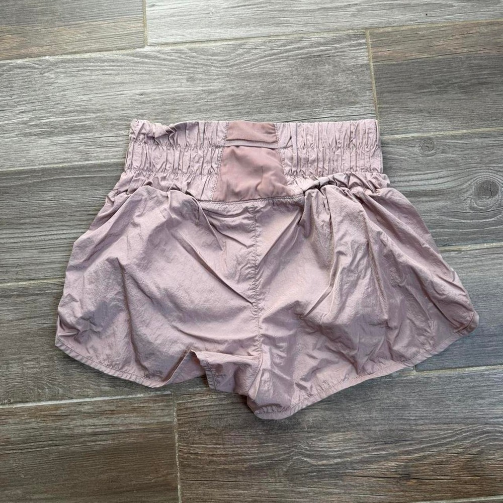 Free people movement ruffled active shorts size M